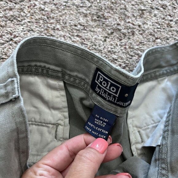 Polo Ralph Lauren Men's Cargo Shorts Size 33 Grey Solid Flat Front - Picture 4 of 9